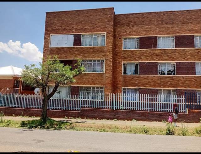 BUSINESS FOR SALE IN ROSETTENVILLE